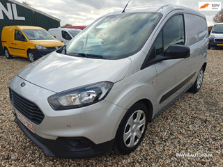 Ford Transit Courier 1.5 TDCI Limited 1e Eig , euro 6 , camera , cruise, nette bus