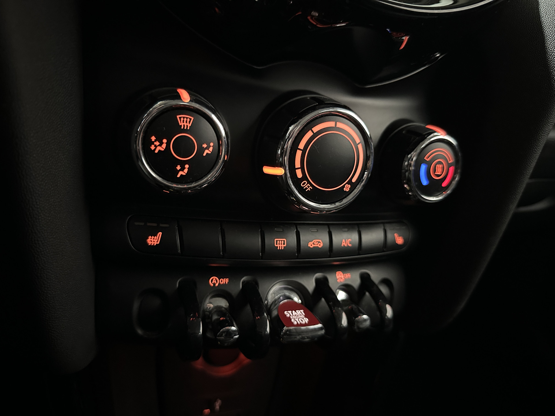 Hoofdafbeelding MINI One