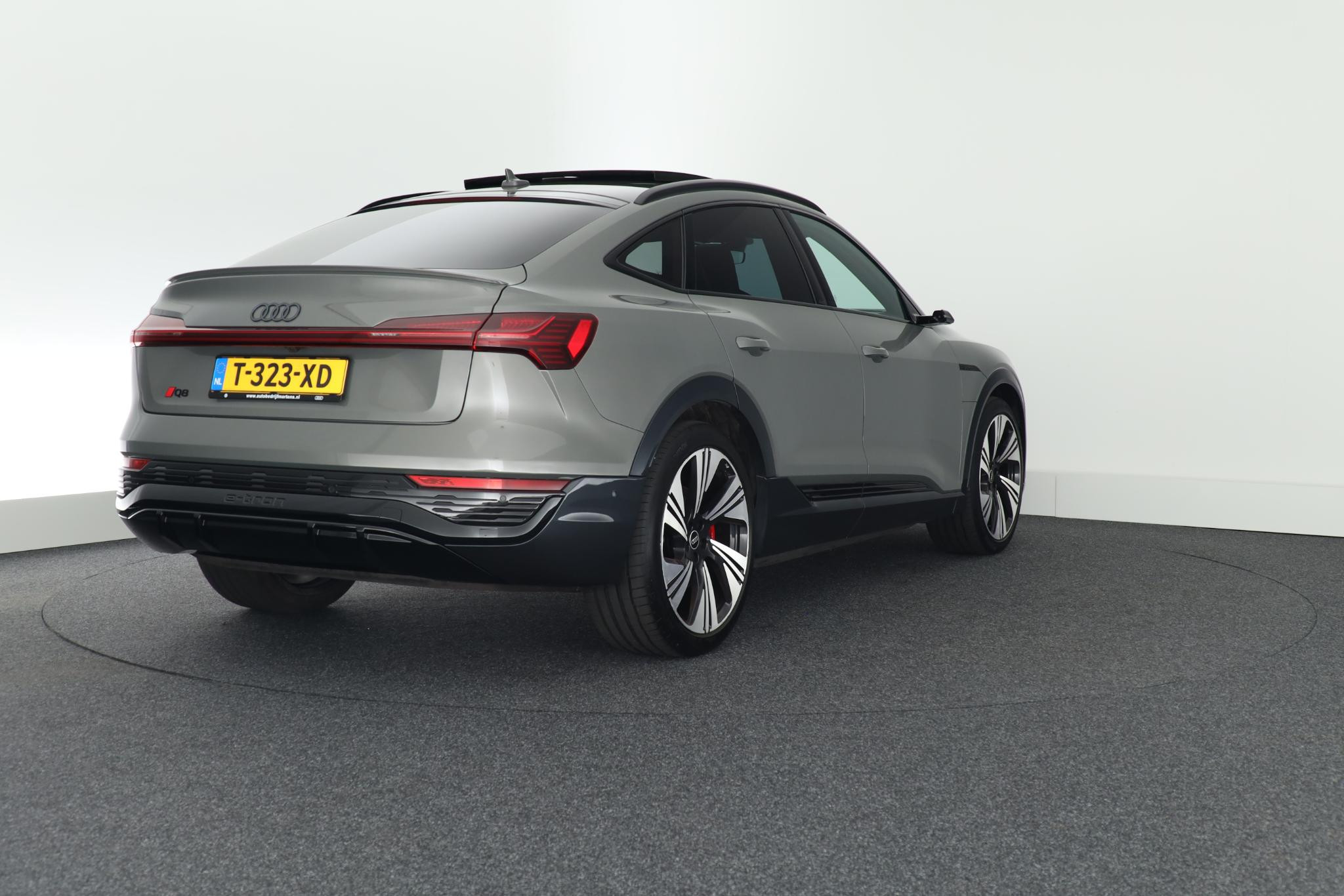 Hoofdafbeelding Audi Q8 Sportback e-tron