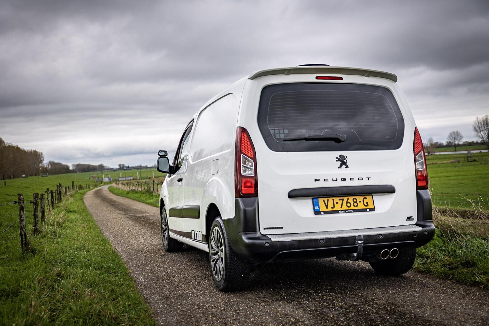 Hoofdafbeelding Peugeot Partner