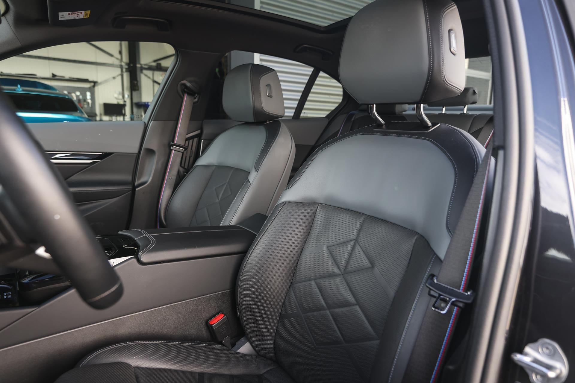 Hoofdafbeelding BMW i5