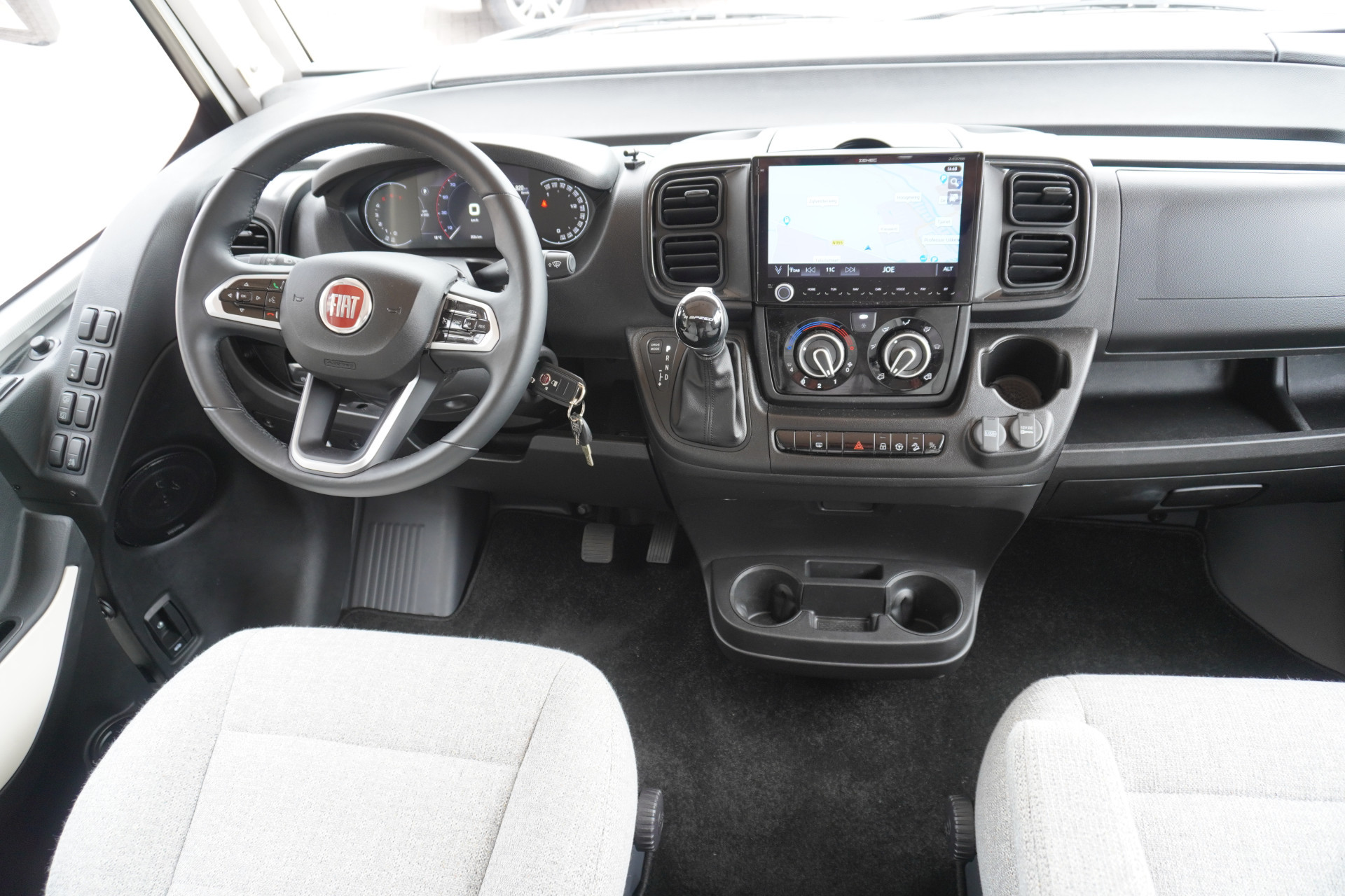 Hoofdafbeelding Hymer Exsis-i