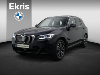 BMW X3 xDrive20d M Sportpakket | Innovation Pack | Trekhaak | Panoramadak | Head- Up Display | Laserlight | 20"