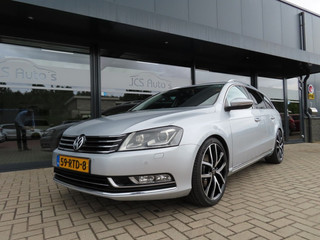 Volkswagen Passat 2.0 TSI Highline DSG Leder Navi 19 Inch 2x Pdc 2011