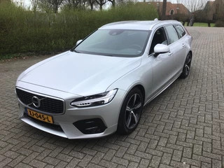 Volvo V90 2.0 T4 R-DESIGN