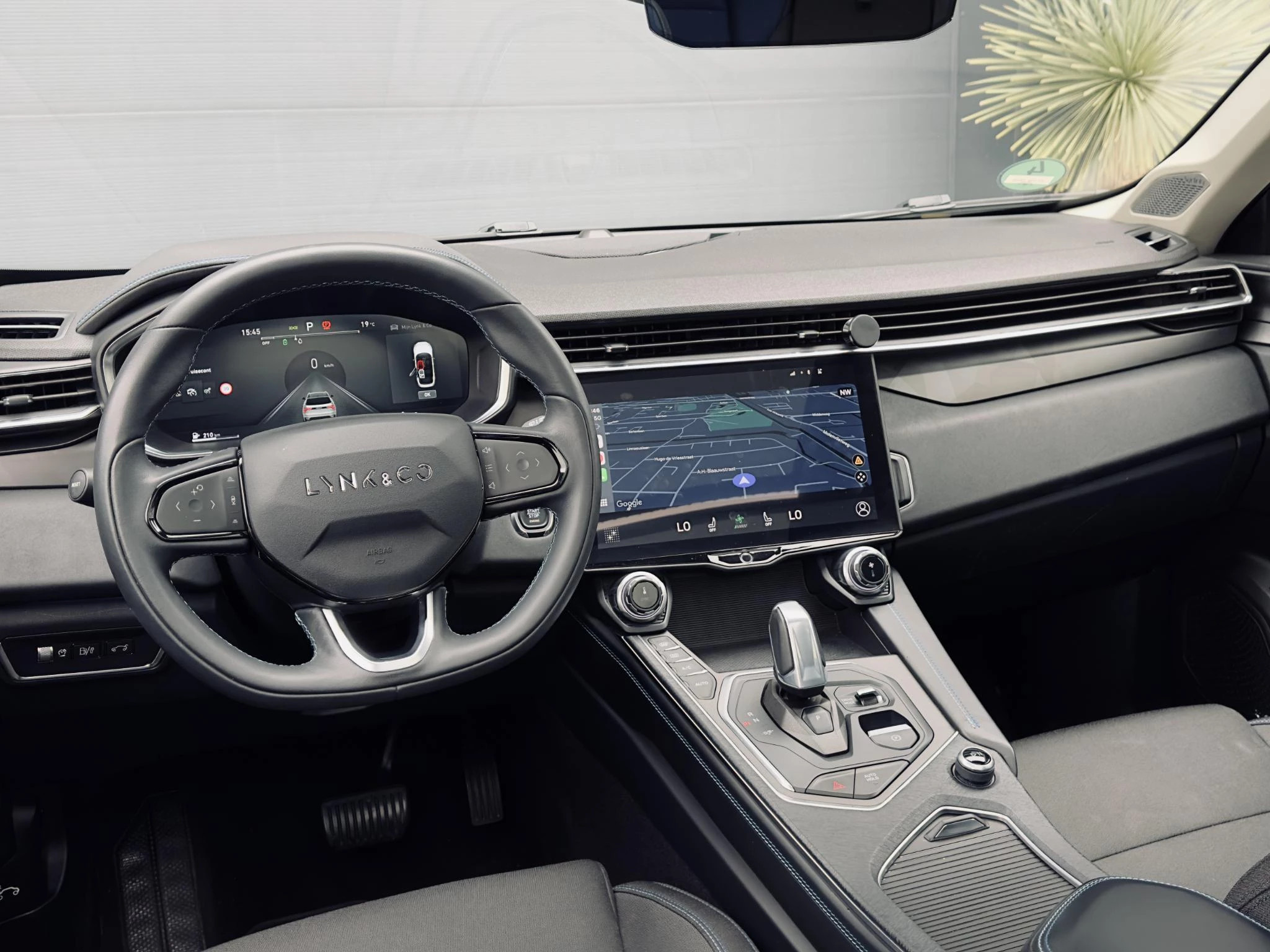 Hoofdafbeelding Lynk & Co 01