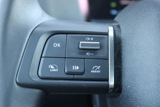 Citroën ë-C4 Citroen Ë-C4 FEEL PACK 136PK 50 kWh | ACHTERUITRIJ CAMERA | NAVIGATIE | APPLE CARPLAY/ANDROID AUTO | LED KOPLAMPEN | CLIMATE CONTROL | CRUISE CONTROL | 18