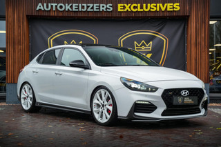 Hyundai i30 Fastback 2.0 T-GDI N1 Panodak Pops And Bangs Navigatie Camera Stoelverw. Alcantara Keyless Stoel Stuurverw.