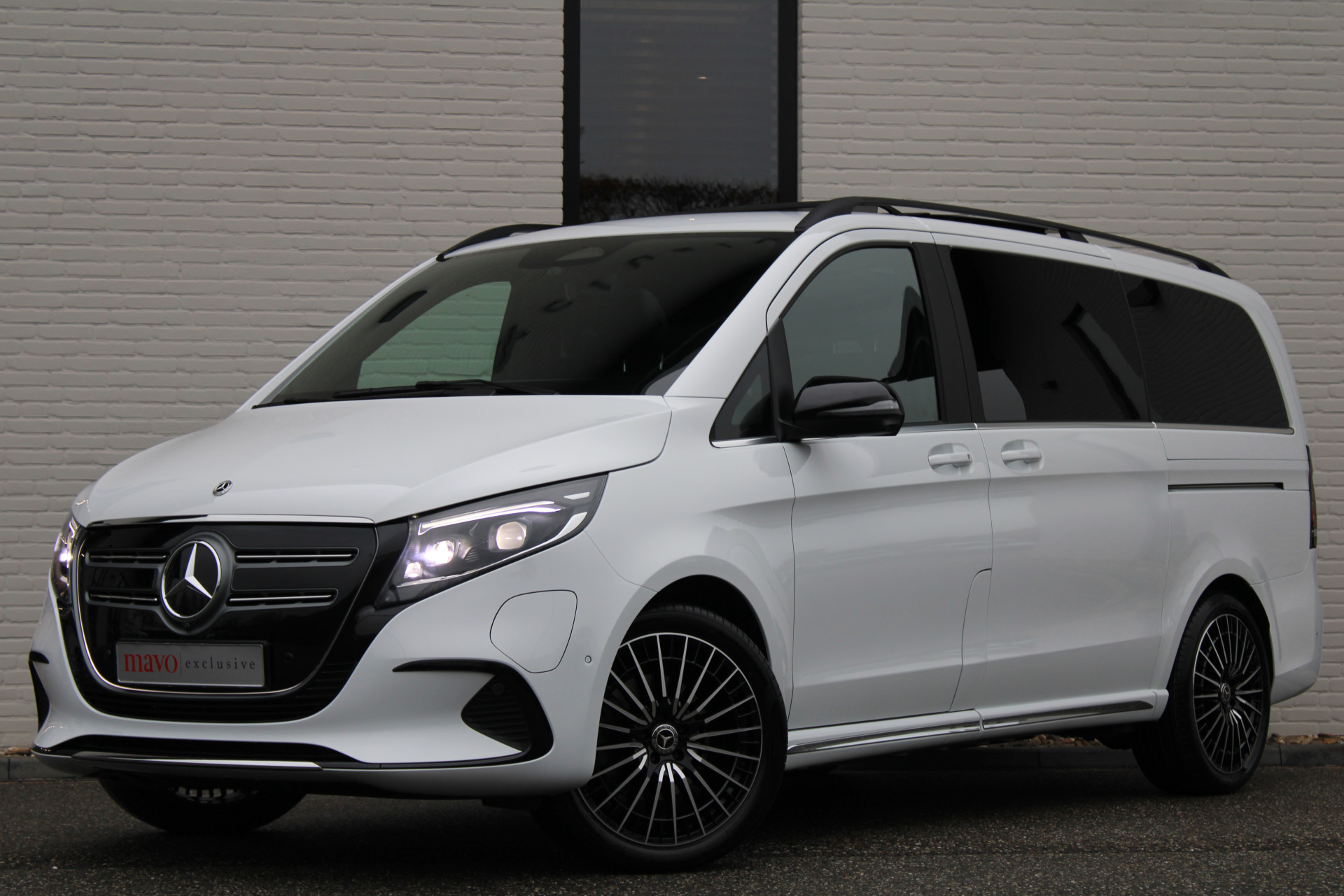 Hoofdafbeelding Mercedes-Benz EQV