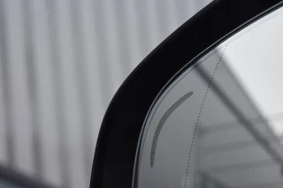Volvo EX40 Volvo EX40 Twin Motor Ultra Black Edition 442pk/82kWh | Trekhaak | Pixel Le - afbeelding nr 38