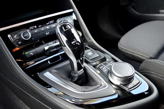 BMW 2 Serie BMW 2 Serie Active Tourer 220i Executive Edition Rijklaarprijs-Garantie 1e Eigenaar Navigatie Led Sport Interieur Head-Up - afbeelding nr 27