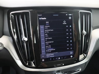 Volvo V60 Volvo V60 2.0 B4 Plus Dark | Trekhaak | Memory | Leder Bekleding - afbeelding nr 24