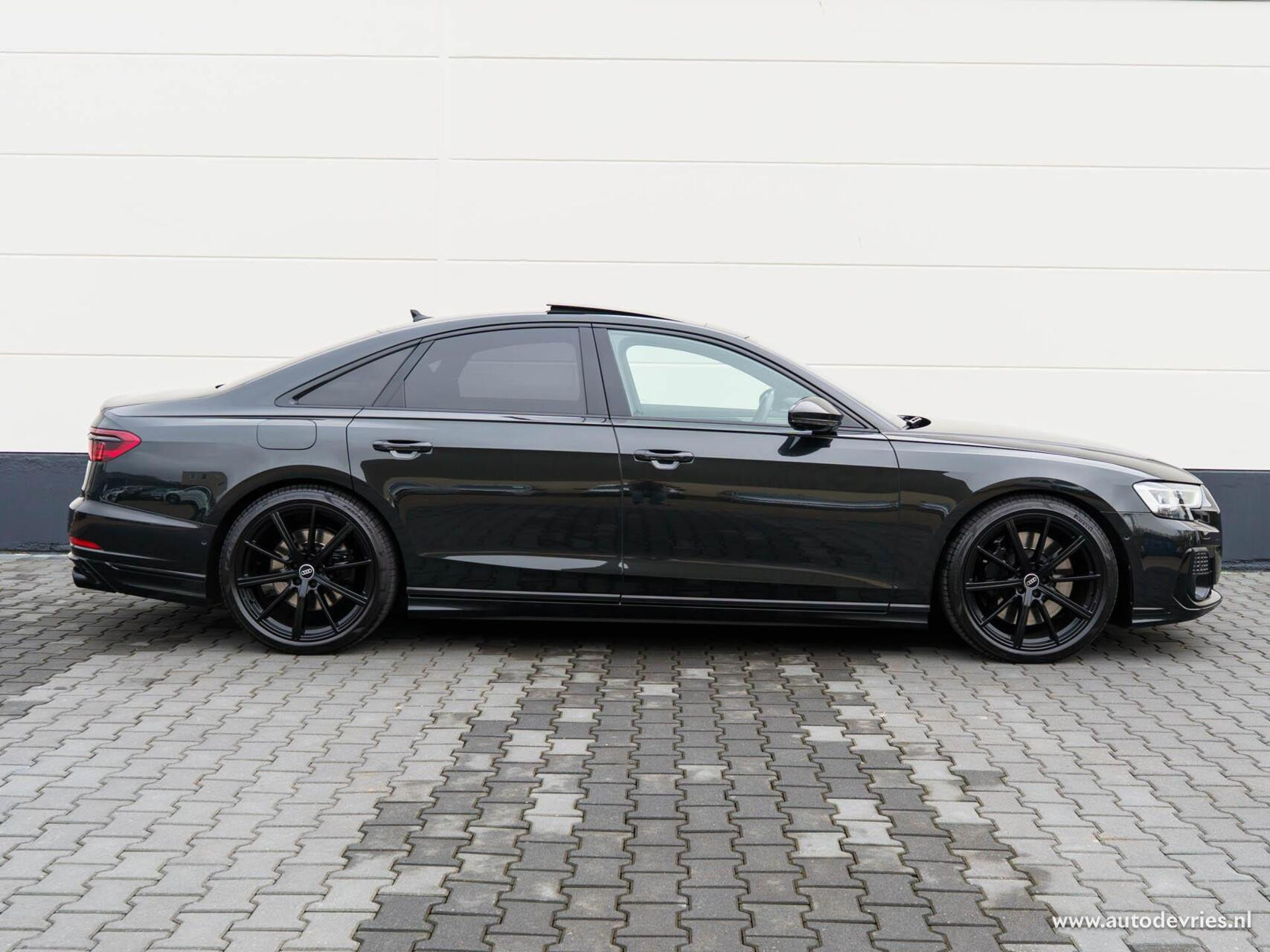 Hoofdafbeelding Audi A8