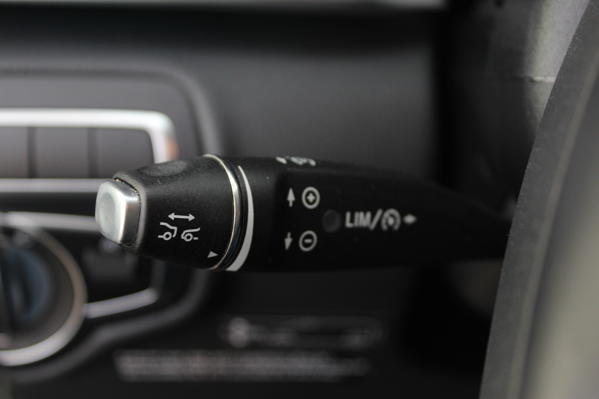 Hoofdafbeelding Mercedes-Benz Marco Polo