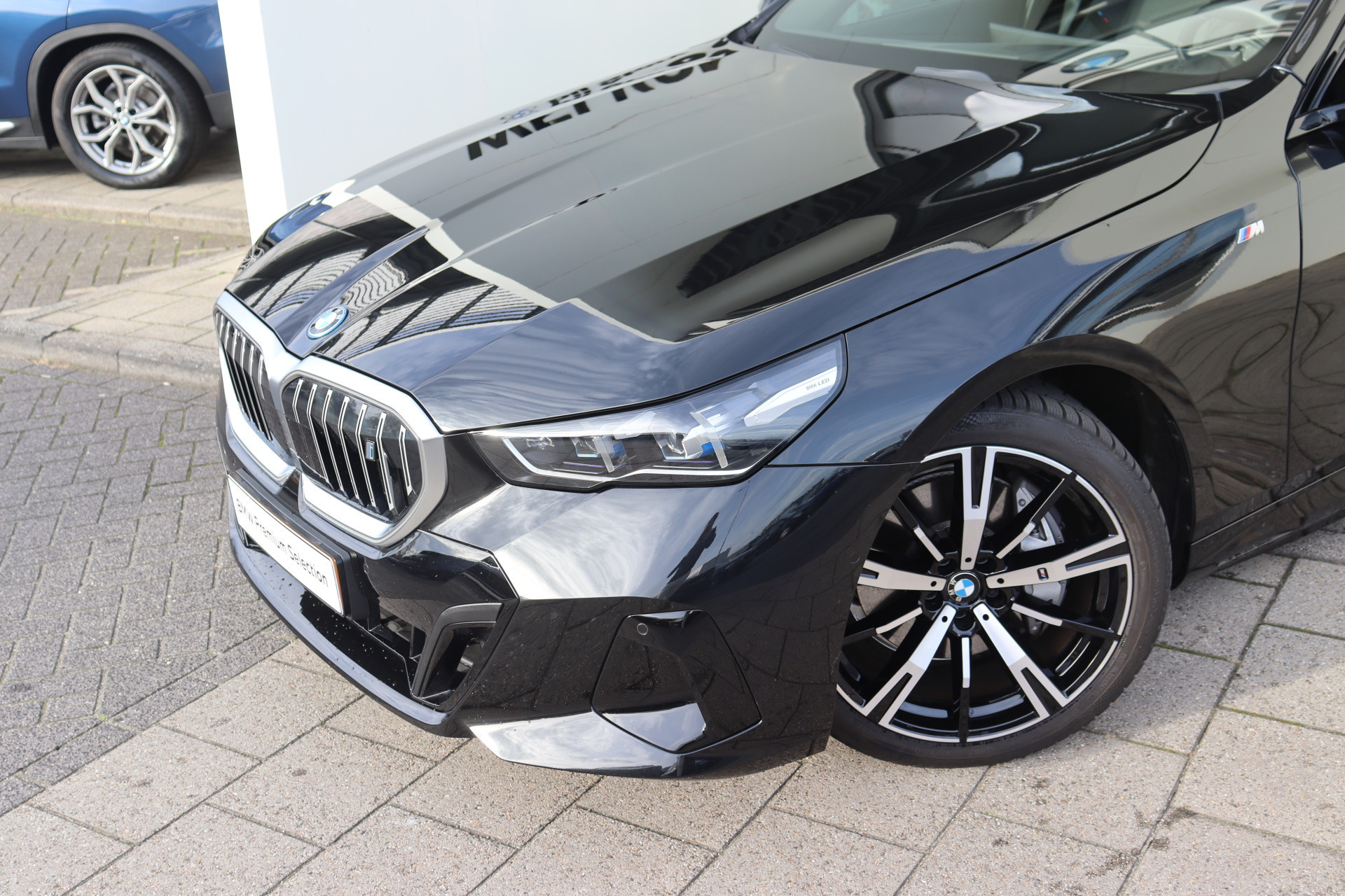 Hoofdafbeelding BMW i5