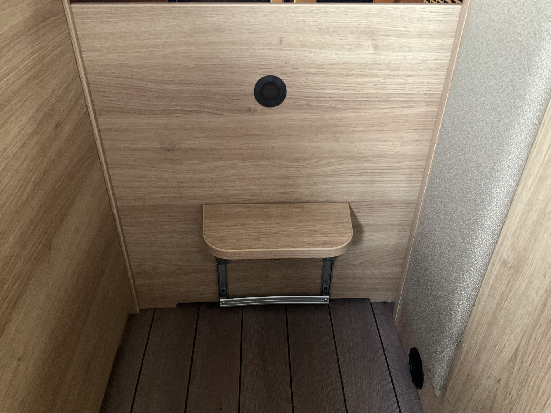 Hoofdafbeelding Knaus R07