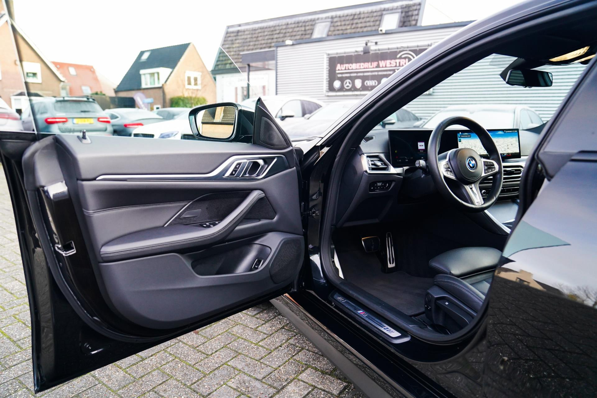 Hoofdafbeelding BMW i4