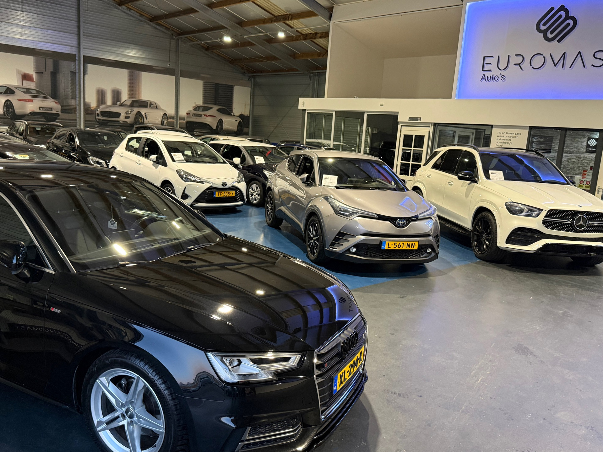 Hoofdafbeelding Audi A4