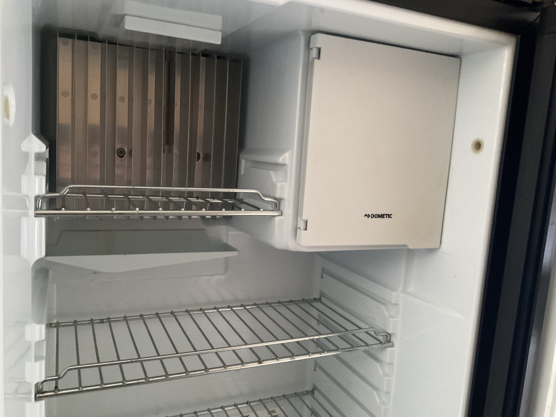 Hoofdafbeelding Knaus R07