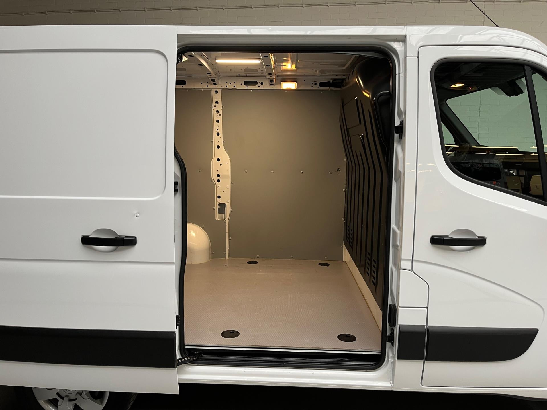 Hoofdafbeelding Opel Movano