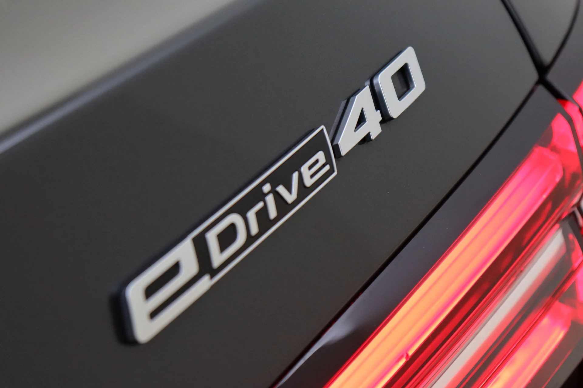 Hoofdafbeelding BMW i5