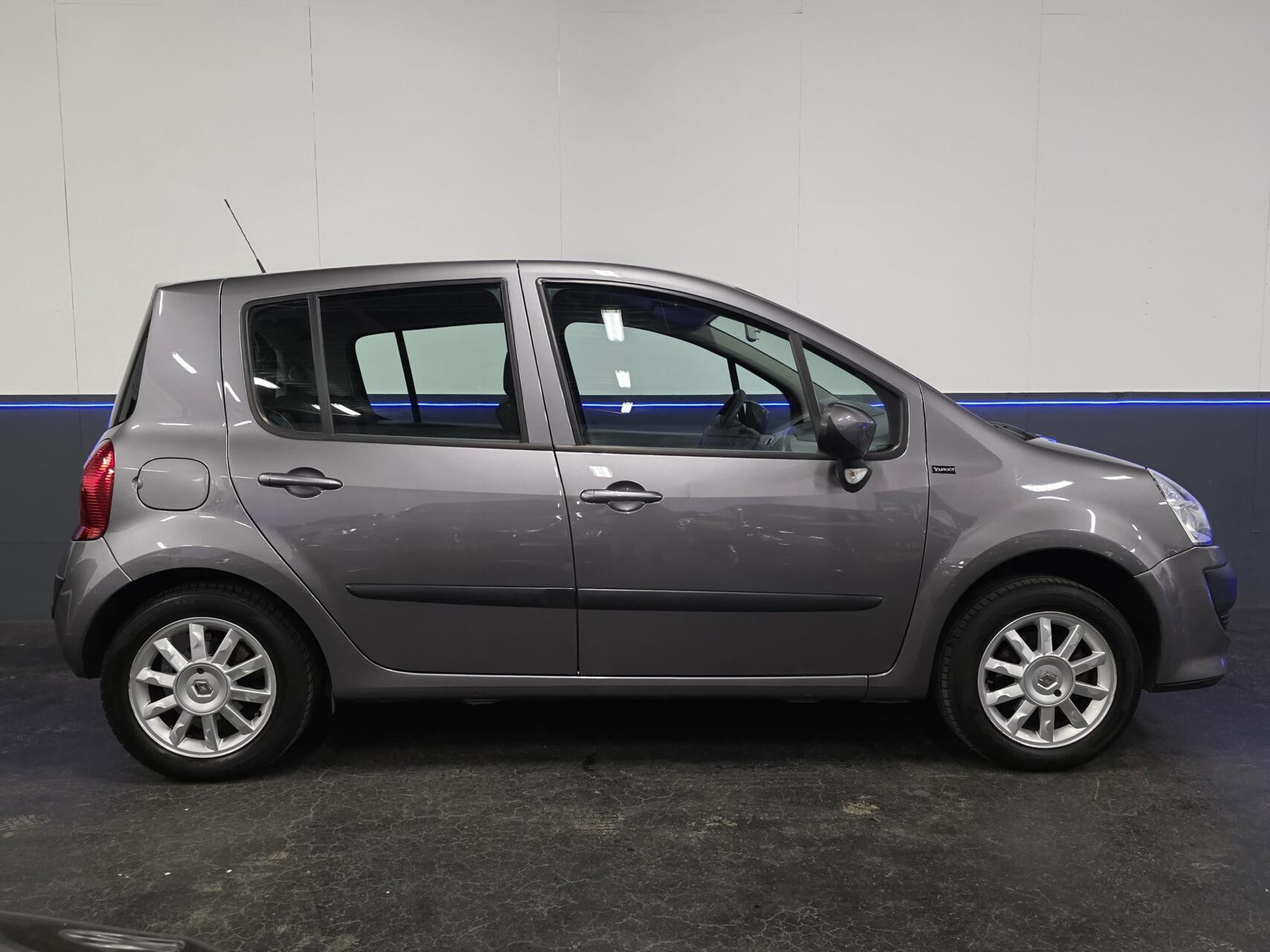 Hoofdafbeelding Renault Modus