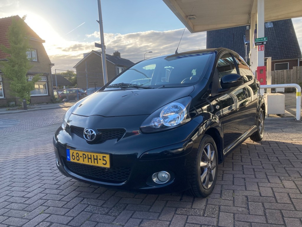 Hoofdafbeelding Toyota Aygo