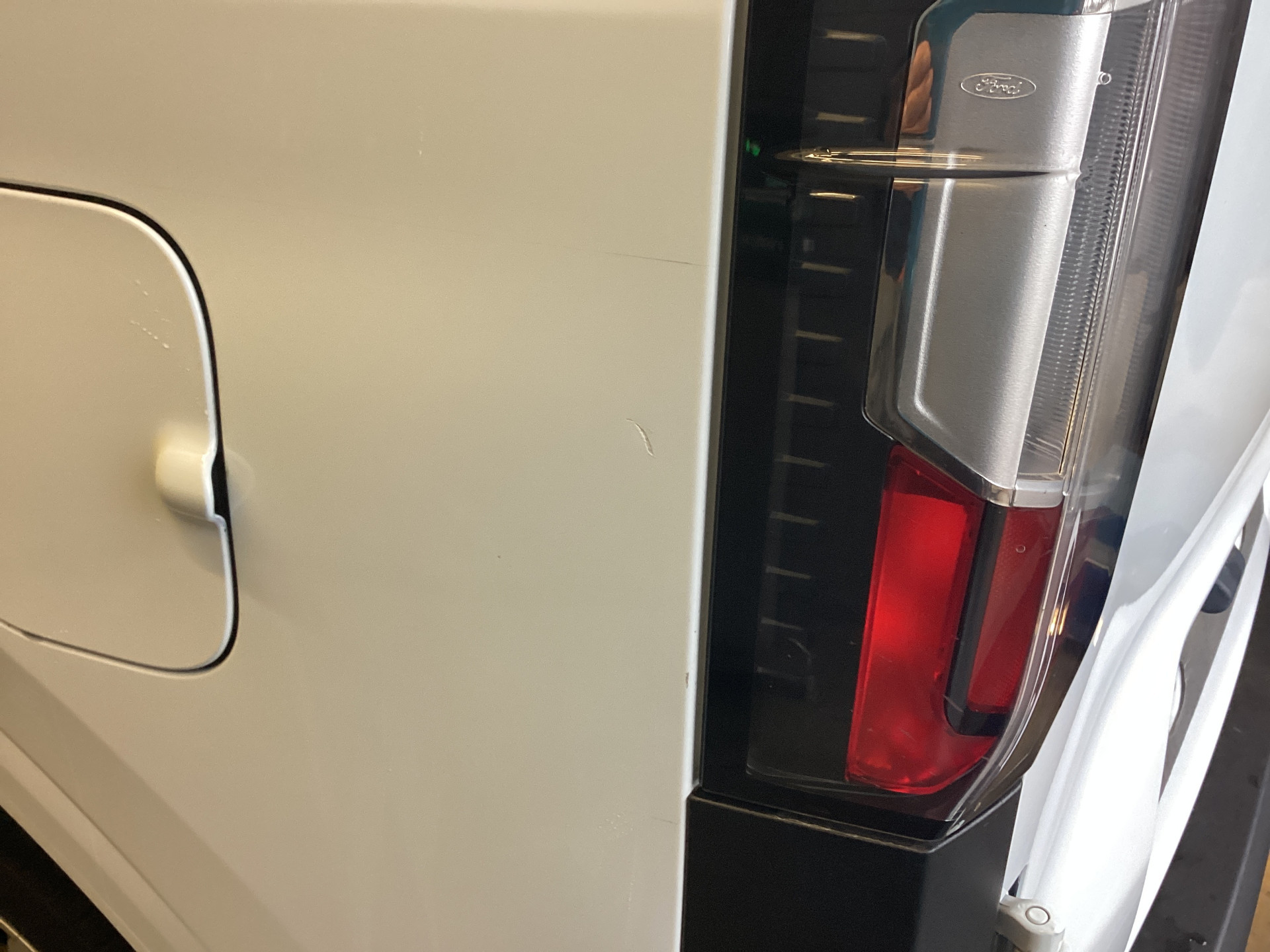 Hoofdafbeelding Ford Transit Courier