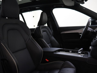 Volvo XC90 Volvo XC90 2.0 T8 AWD U. Dark | Luchtvering | 22