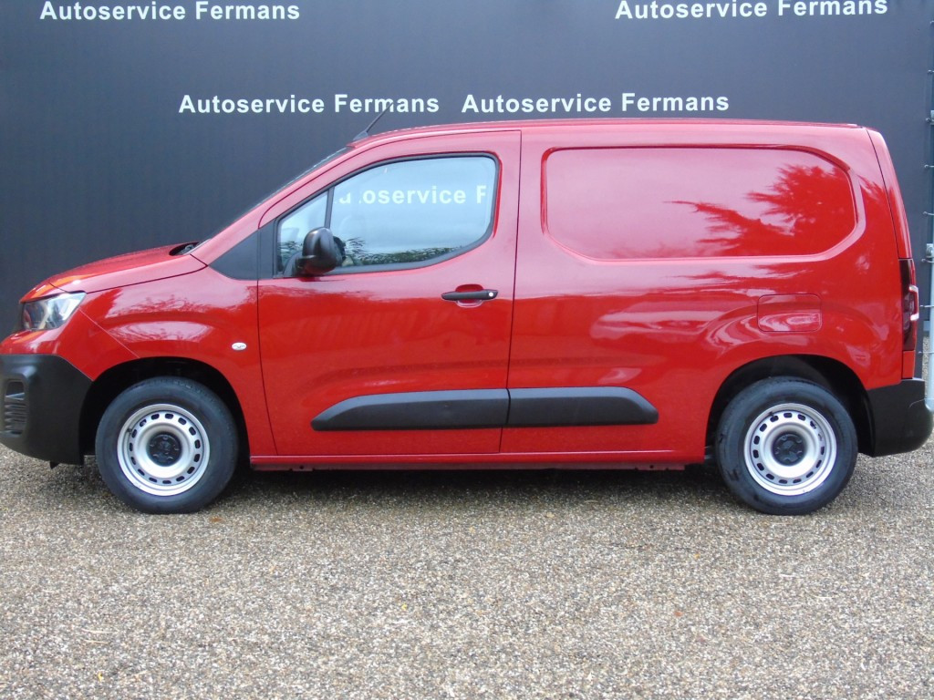 Hoofdafbeelding Peugeot Partner