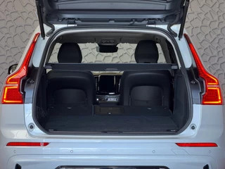Volvo XC60 Volvo XC60 2.0 T6 350PK PHEV AWD PLUS DARK LONG RANGE PANO HARMAN-KARDON 360CAM ELEK.KLEP STUUR/STOEL VERW. Plug in Hybrid - afbeelding nr 57