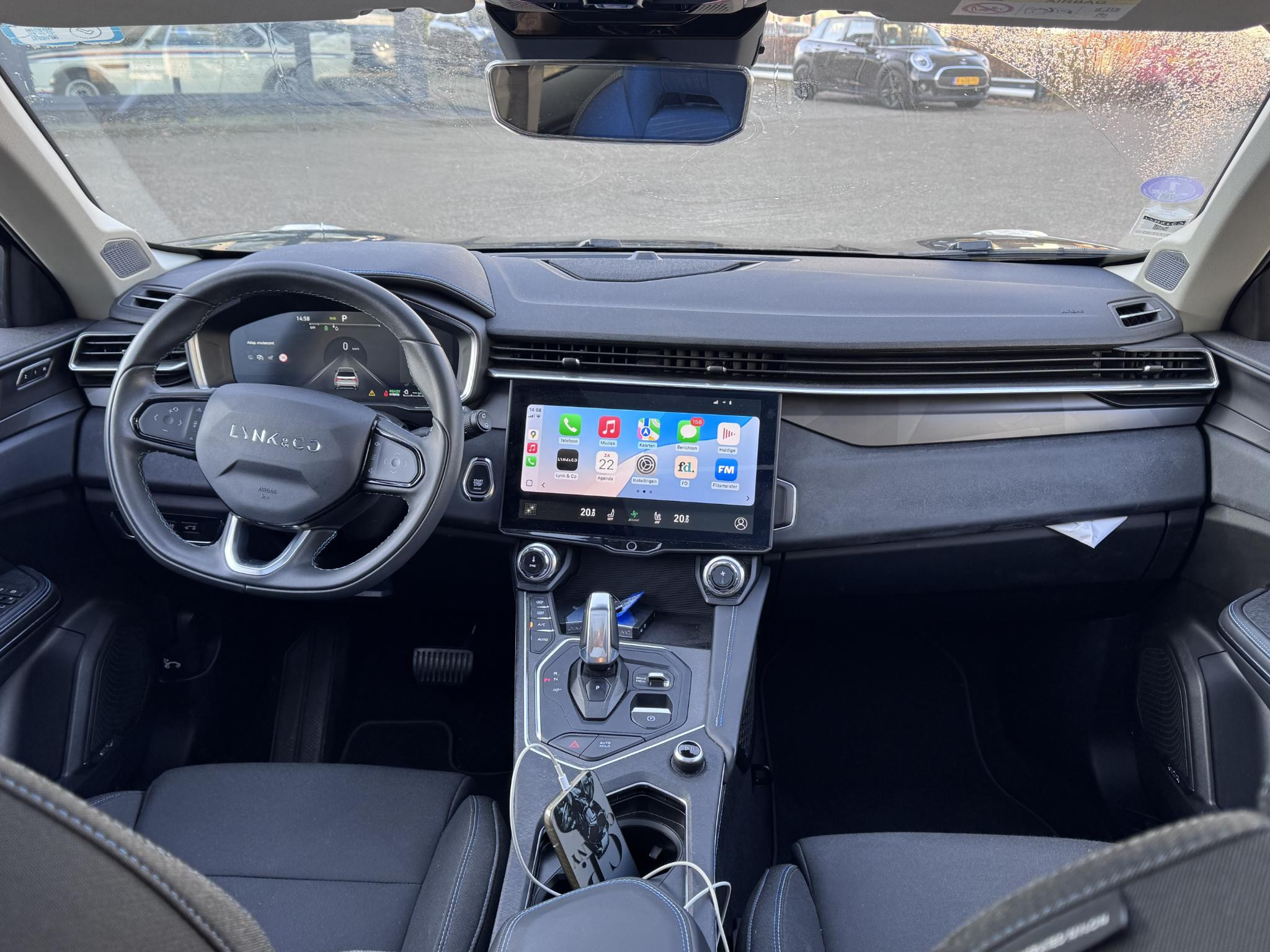 Hoofdafbeelding Lynk & Co 01