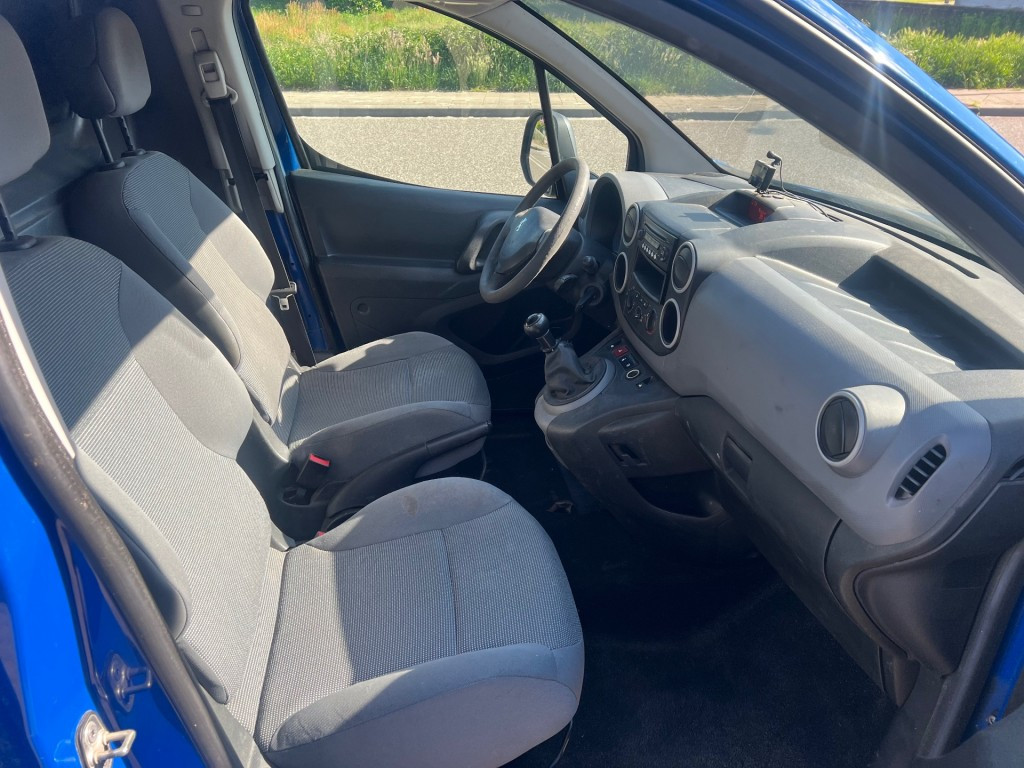 Hoofdafbeelding Peugeot Partner