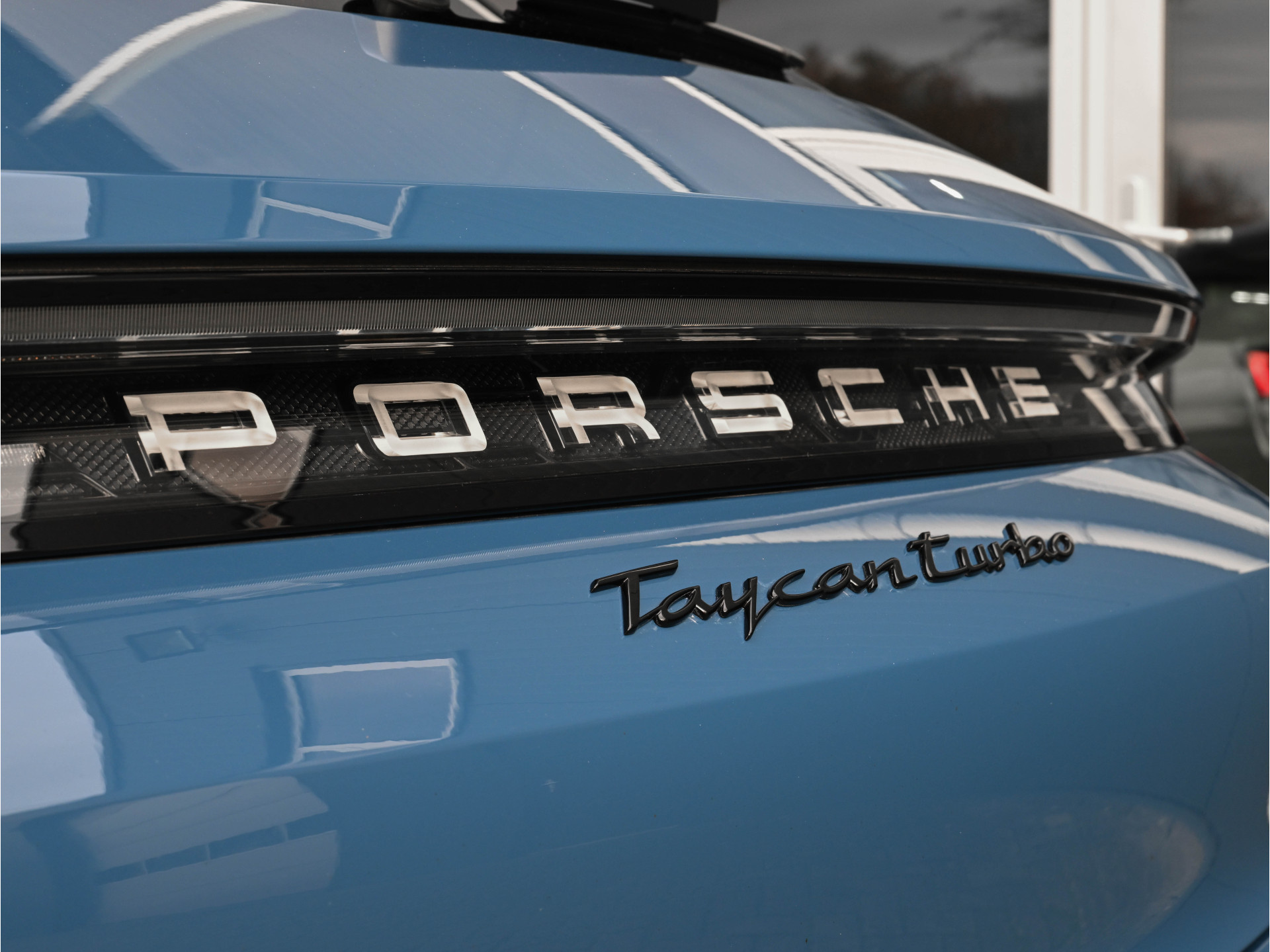 Hoofdafbeelding Porsche Taycan