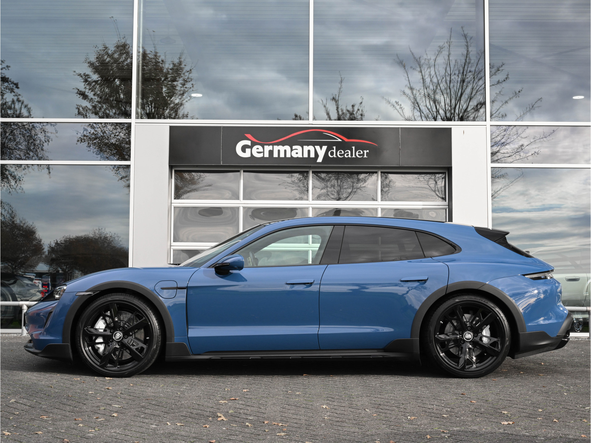 Hoofdafbeelding Porsche Taycan