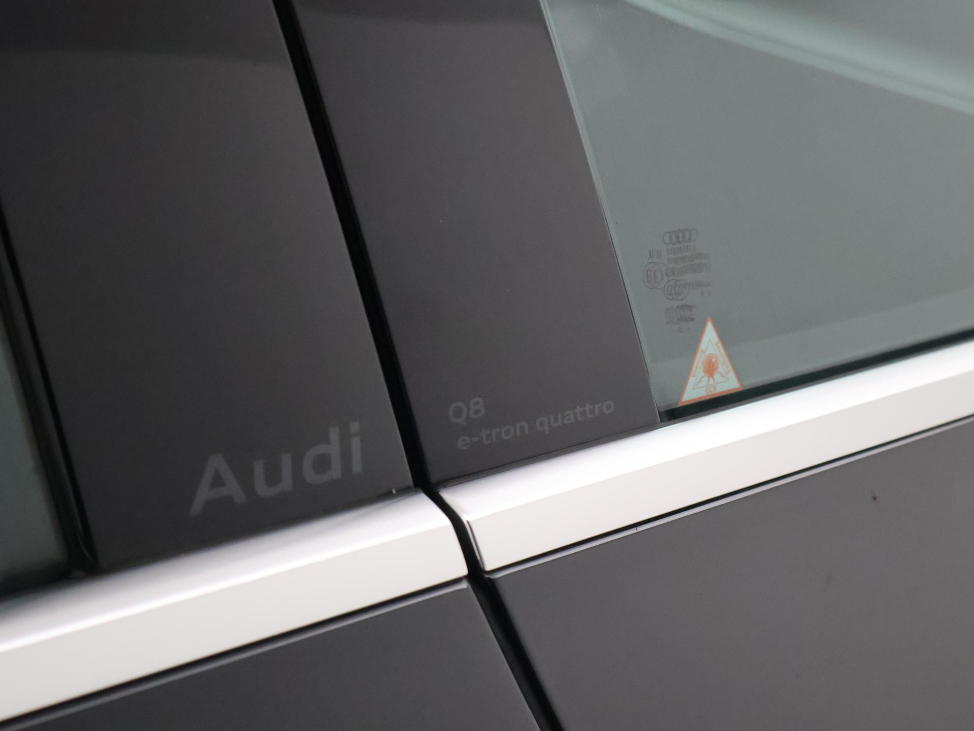 Hoofdafbeelding Audi Q8 e-tron