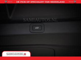 Land Rover Range Rover Land Rover Range Rover P550e | NIGHT | GARANTIE TOT 14-03-2029 | HEAD-UP | ACHTERAS BESTURING | SOFT CLOSE | PHEV | 23 INCH VELGEN | PANORAMADAK | STUURVERWARMING | STOEL KOELING | Fabrieksgarantie tot 14-03-2029 – Geniet van gemoedsrust met uitgebreide dekking tot deze datum. GZK-71-D - afbeelding nr 39