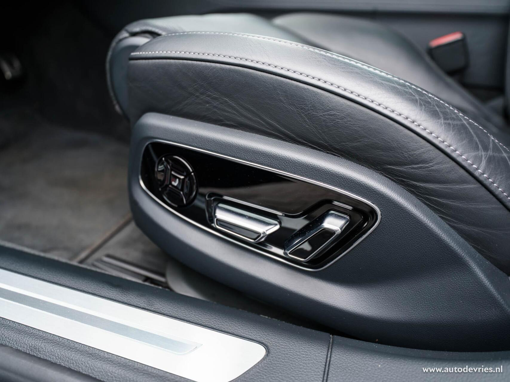 Hoofdafbeelding Audi A8