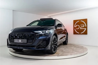 Audi Q8 60 TFSI E Quattro S-Edition Competition 490PK FACELIFT | 2025 DIRECT LEVERBAAR | 5 Jaar Garantie | BOMVOL!