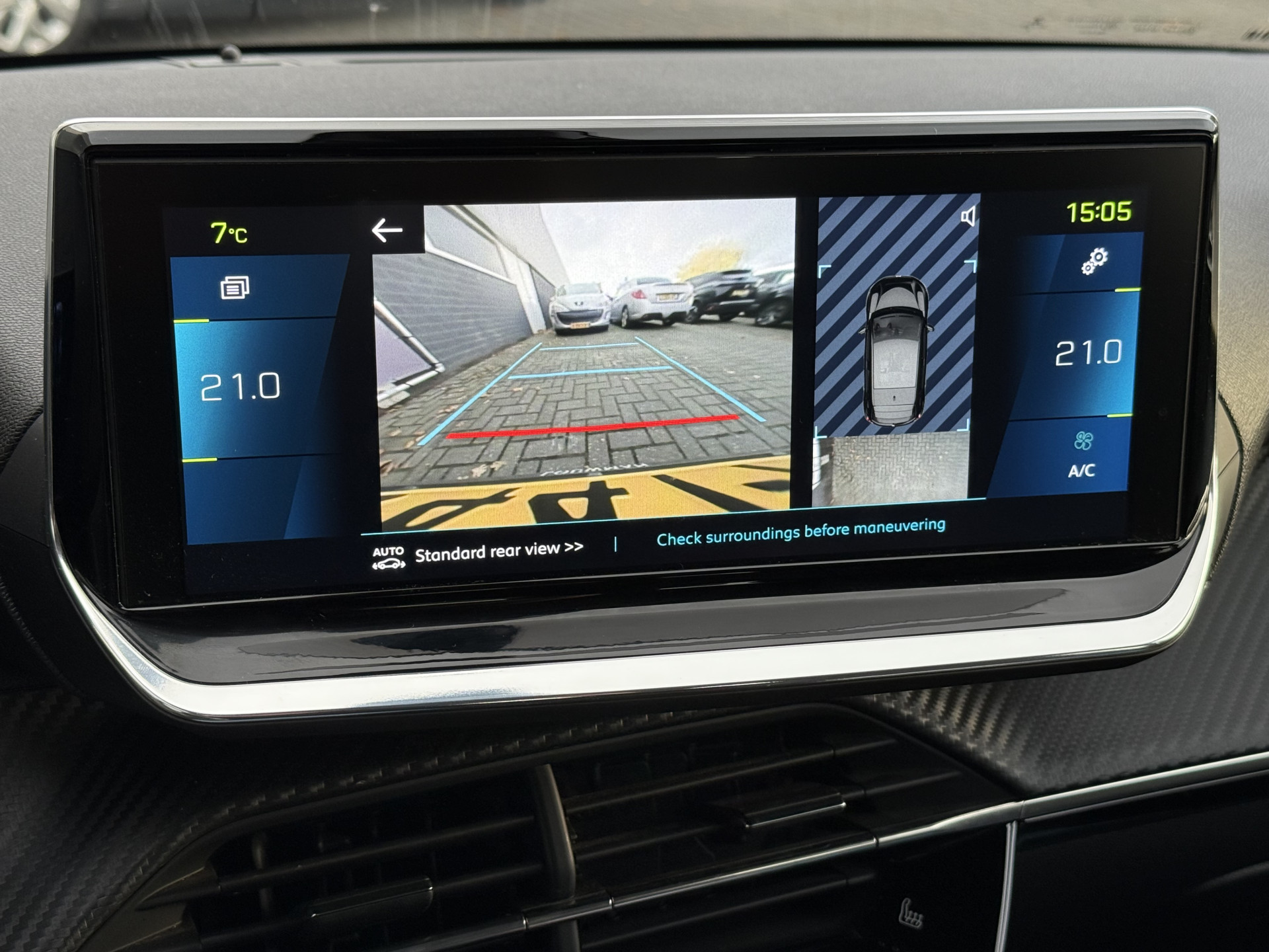 Hoofdafbeelding Peugeot e-208