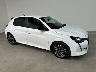 Peugeot 208 Style, 100PK, AUTOMAAT, Navigatie,Camera, PDC, 16 inch