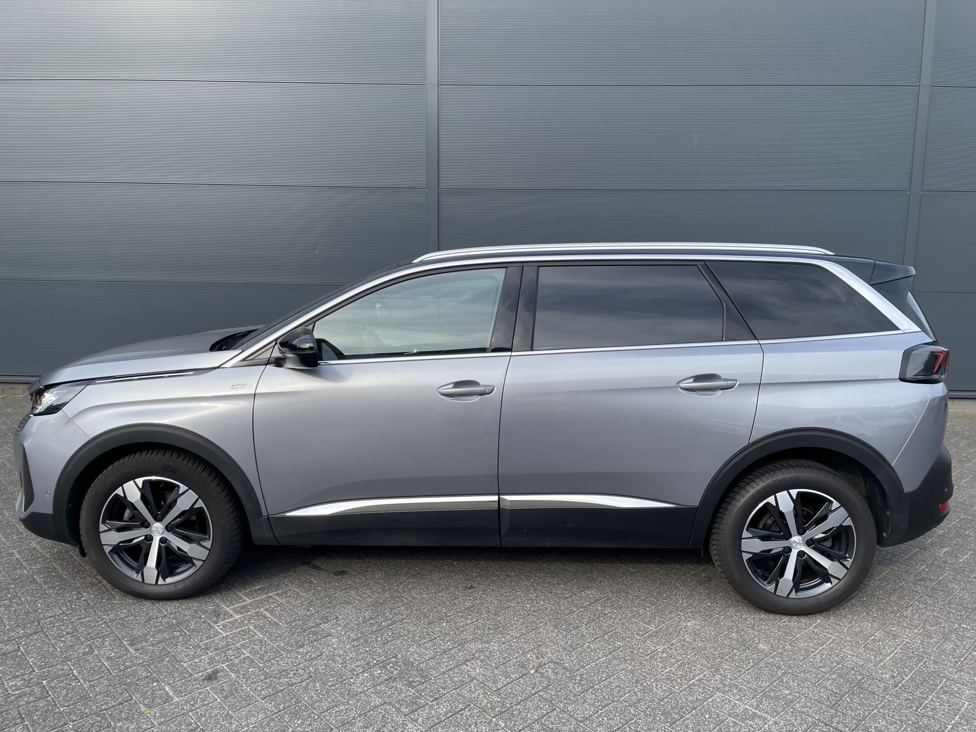 Hoofdafbeelding Peugeot 5008