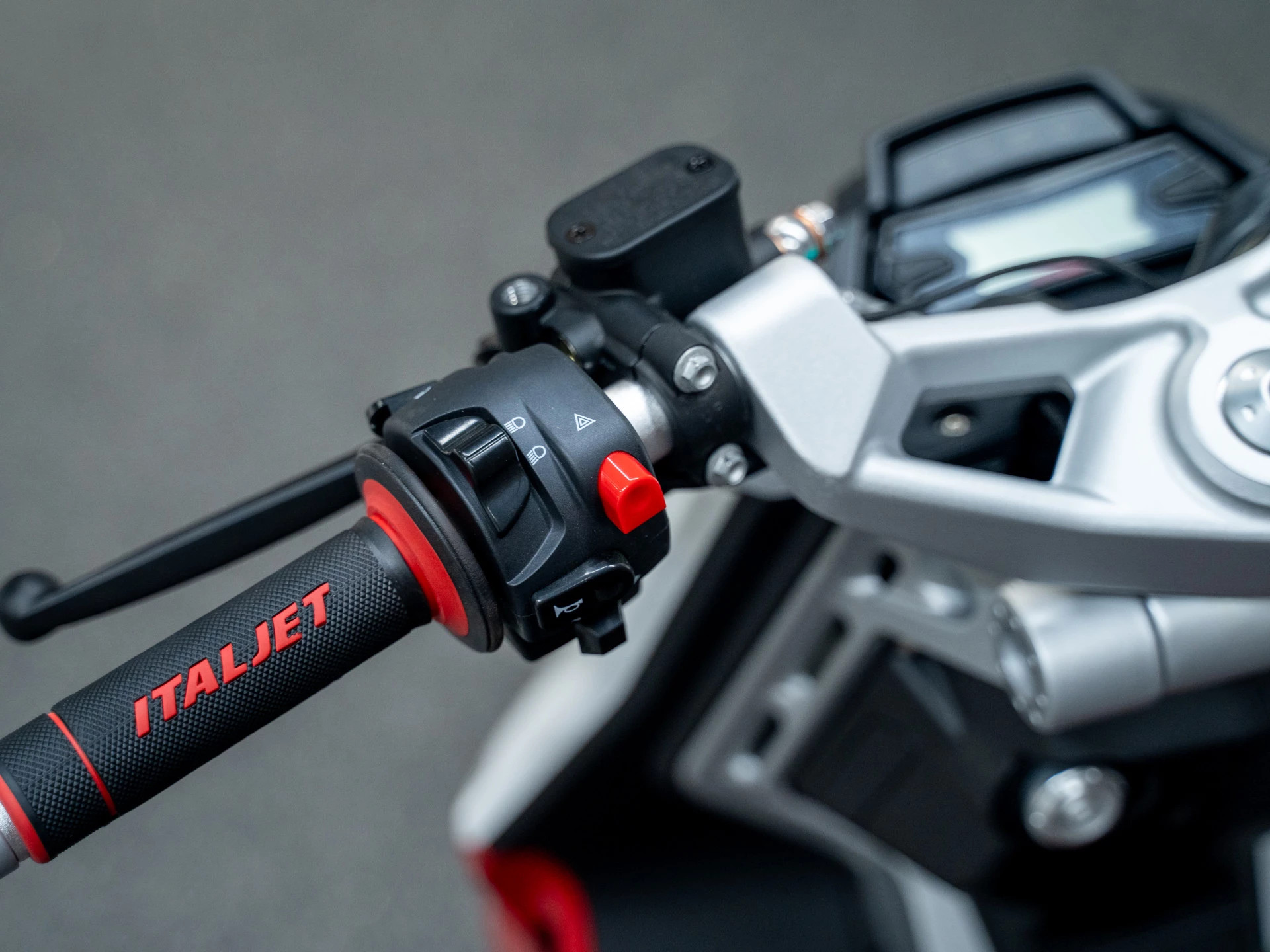 Hoofdafbeelding Italjet Dragster