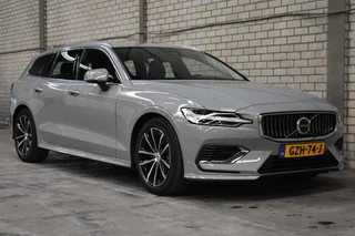 Volvo V60 Volvo V60 350pk AWD Essential Bright | Leder | Driver | Climate | Styling - afbeelding nr 43
