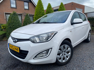 Hyundai i20 1.2I I-MOTION Airco Trekhaak LED