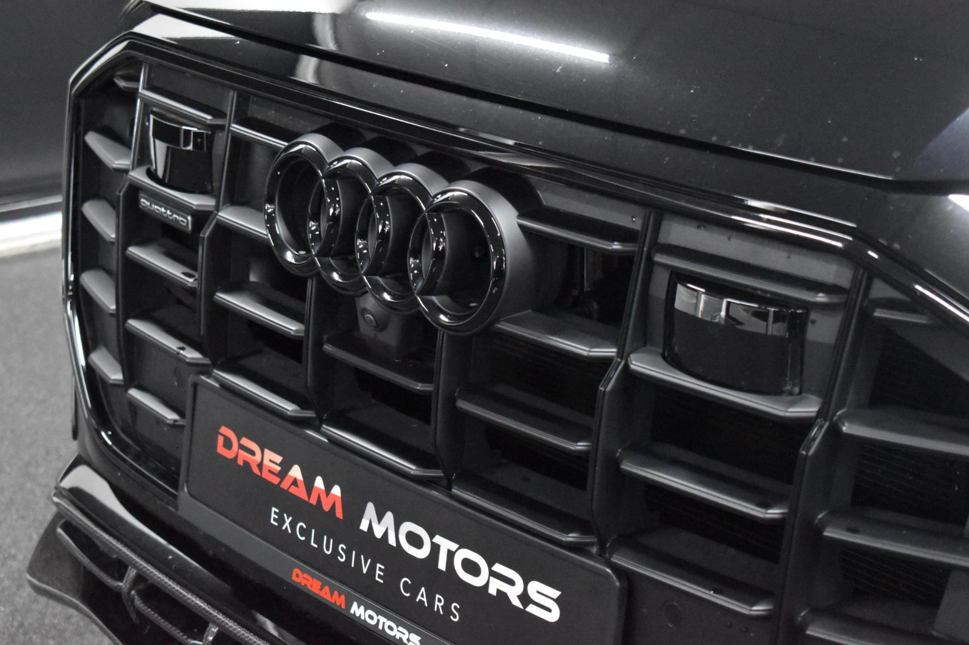 Hoofdafbeelding Audi Q8