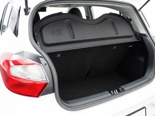Hyundai i10 Hyundai i10 1.0 Comfort Smart | Private lease 309 p.m. | Navigatie - afbeelding nr 16