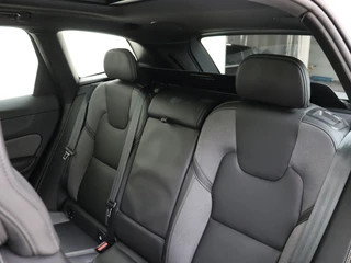 Volvo XC60 Volvo XC60 T6 AWD Ultimate Dark | Luchtvering | Trekhaak | 360° Camera | - afbeelding nr 7