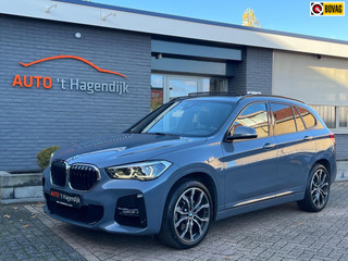 BMW X1 XDrive20i High Exe M-Sport 1EIG pano trekh