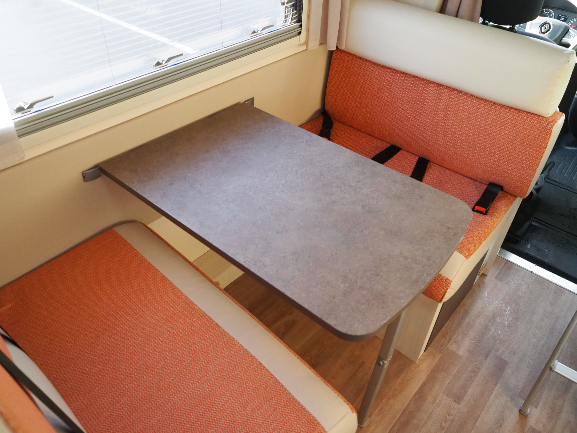 Hoofdafbeelding Renault Ahorn